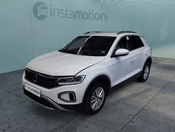 Weiß Gebraucht 2024 VW T-Roc Life SUV | 22.400 € (Guter Preis)