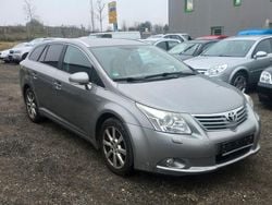 Silber Gebraucht 2009 Toyota Avensis Executive Kombi | 2.390 € (Superpreis)
