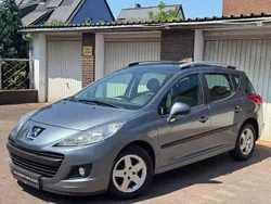Grau Gebraucht 2010 Peugeot 207 Urban Move Kombi | 2.800 € (Fairer Preis)