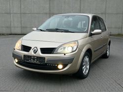 Beige Gebraucht 2006 Renault Scénic II Exception Van / Kleinbus | 3.100 € (Fairer Preis)