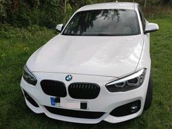 Weiß Gebraucht 2019 BMW 118 Shadowline Kleinwagen | 12.900 € (Guter Preis)