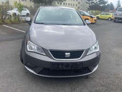 Grau Gebraucht 2015 Seat Ibiza Limousine | 5.990 € (Fairer Preis)