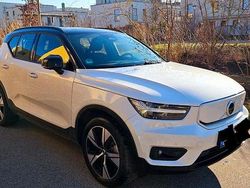 Weiß Gebraucht 2021 Volvo XC40 SUV | 29.150 € (Superpreis)