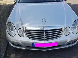 Silber Gebraucht 2006 Mercedes E200 Limousine | 4.000 € (Superpreis)