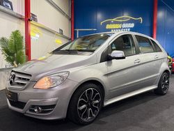 Polarsilber Gebraucht 2009 Mercedes B200 Van / Kleinbus | 5.980 € (Fairer Preis)