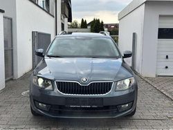 Quarzgrau metallic Gebraucht 2016 Skoda Octavia Style Kombi | 13.499 € (Fairer Preis)