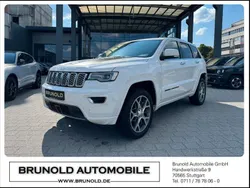 Weiß Gebraucht 2020 Jeep Grand Cherokee Overland SUV | 43.900 €