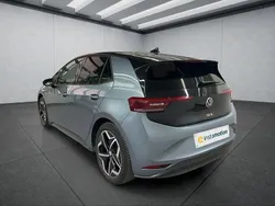 Blau Gebraucht 2021 VW ID.3 Pro Kleinwagen | 27.849 € (Teuer)