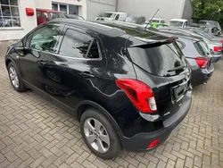 Schwarz Gebraucht 2016 Opel Mokka Innovation SUV | 10.500 € (Fairer Preis)