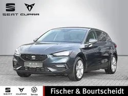 Weiss Gebraucht 2021 Seat Leon ST XCELLENCE Kombi | 19.980 € (Fairer Preis)