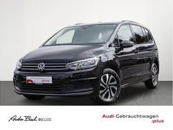 Schwarz (deep black perleffekt) Gebraucht 2021 VW Touran Active Van / Kleinbus | 27.870 € (Fairer Preis)