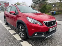 Rot Gebraucht 2018 Peugeot 2008 Allure SUV | 12.980 € (Fairer Preis)