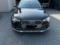 Schwarz Gebraucht 2012 Audi A6 Allroad Sport Kombi | 18.900 €