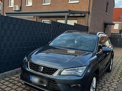 Grau Gebraucht 2017 Seat Ateca 4Drive SUV | 17.650 € (Fairer Preis)