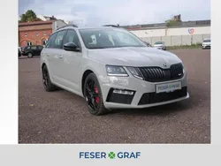 Grau Gebraucht 2019 Skoda Octavia RS Kombi | 25.950 € (Teuer)