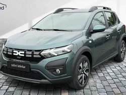 Grün Neu 2025 Dacia Sandero Expression Kleinwagen | 17.970 €