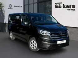 Schwarz Neu 2025 Renault Trafic Evolution Van | 48.290 € (Teuer)