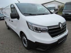Weiß Gebraucht 2022 Renault Trafic Van / Kleinbus | 17.300 € (Superpreis)