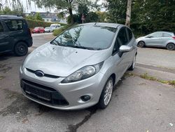 Silber Gebraucht 2012 Ford Fiesta Kleinwagen | 3.500 € (Fairer Preis)