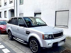 Silber Gebraucht 2013 Land Rover Range Rover SE SUV | 15.900 € (Fairer Preis)