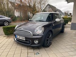 Braun Gebraucht 2013 Mini Cooper D Kleinwagen | 8.250 € (Fairer Preis)
