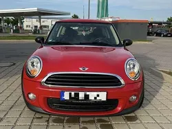 Rot Gebraucht 2012 Mini ONE Kleinwagen | 8.200 €