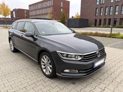 Grau Gebraucht 2016 VW Passat Highline Kombi | 11.500 € (Superpreis)