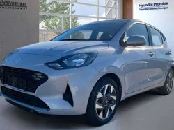 Blau Neu 2024 Hyundai i10 Trend Kleinwagen | 16.990 € (Guter Preis)