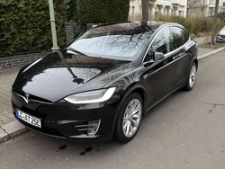 Schwarz Gebraucht 2016 Tesla Model X SUV | 34.500 € (Superpreis)
