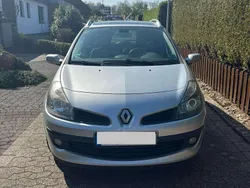 Silber Gebraucht 2009 Renault Clio GrandTour Kombi | 2.999 € (Fairer Preis)