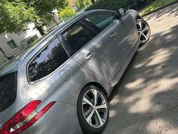 Gebraucht 2016 Peugeot 308 GT Kombi | 14.000 €