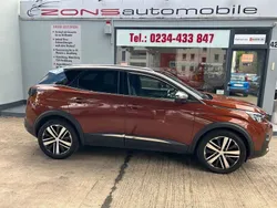 Braun Gebraucht 2018 Peugeot 3008 GTi SUV | 19.850 € (Fairer Preis)