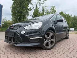 Schwarz Gebraucht 2012 Ford S-MAX ST-Line Van / Kleinbus | 8.198 € (Guter Preis)