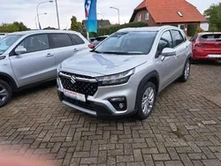 Silky zilver Gebraucht 2023 Suzuki SX4 S-Cross SUV | 26.900 € (Fairer Preis)