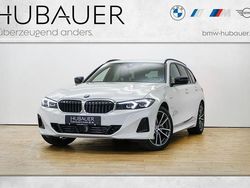 Weiß Gebraucht 2024 BMW 320e Sport Line Kombi | 42.890 €