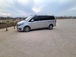 Silber Gebraucht 2018 Mercedes V250 Avantgarde Van / Kleinbus | 38.500 € (Guter Preis)