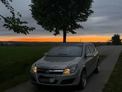 Gebraucht 2006 Opel Astra Limousine | 4.200 € (Teuer)