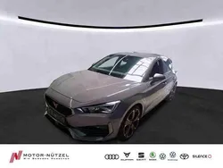 Grau Gebraucht 2022 Cupra Leon VZ Limousine | 23.430 € (Fairer Preis)