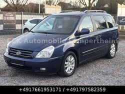 Blau Gebraucht 2007 Kia Carnival Van / Kleinbus | 5.000 € (Fairer Preis)
