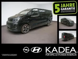 Lackierung schwarz perla nera/ Gebraucht 2024 Opel Zafira Life Van | 33.490 €
