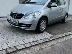 Silber Gebraucht 2009 Mercedes A150 Van / Kleinbus | 2.500 € (Superpreis)