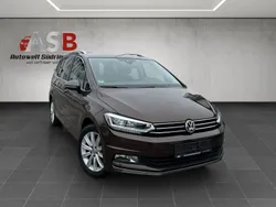Nutshell brown metallic Gebraucht 2017 VW Touran Highline Van / Kleinbus | 22.888 € (Guter Preis)