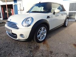 Weiß Gebraucht 2011 Mini Cooper Cabriolet Cabrio | 10.989 € (Etwas zu teuer)