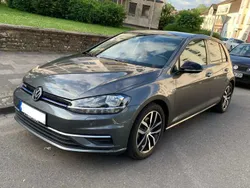 Grau Gebraucht 2019 VW Golf VII IQ Drive Limousine | 14.500 € (Superpreis)