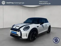 Weiß Gebraucht 2023 Mini Cooper SE Kleinwagen | 24.890 € (Teuer)