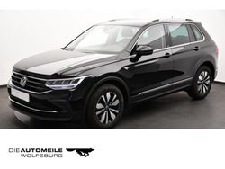 Deep black perleffekt Gebraucht 2023 VW Tiguan Move SUV | 35.600 € (Etwas zu teuer)