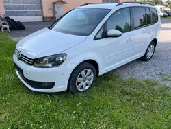 Weiß Gebraucht 2014 VW Touran Comfortline Van / Kleinbus | 7.850 € (Superpreis)