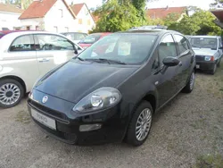 Schwarz Gebraucht 2013 Fiat Punto Kleinwagen | 5.650 € (Teuer)