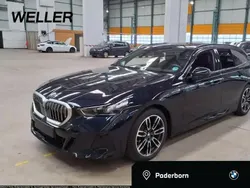 Carbonschwarz (schwarz) Gebraucht 2024 BMW 520 M Sport Kombi | 50.950 € (Guter Preis)