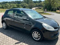 Schwarz Gebraucht 2007 Renault Clio II Campus Kleinwagen | 2.650 €